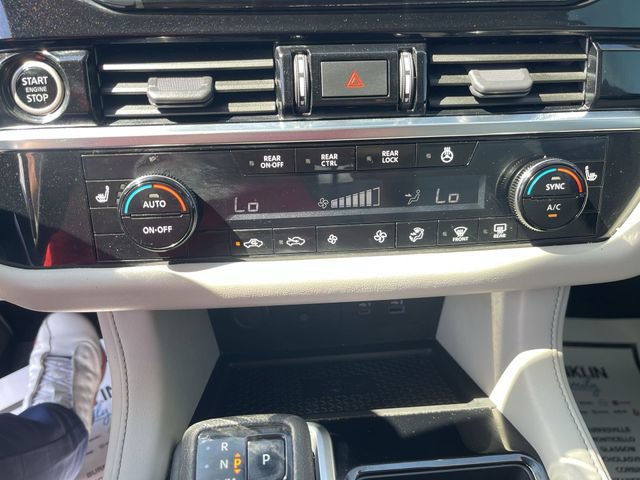 Certified 2023 Nissan Pathfinder SL AWD/4WD image 19