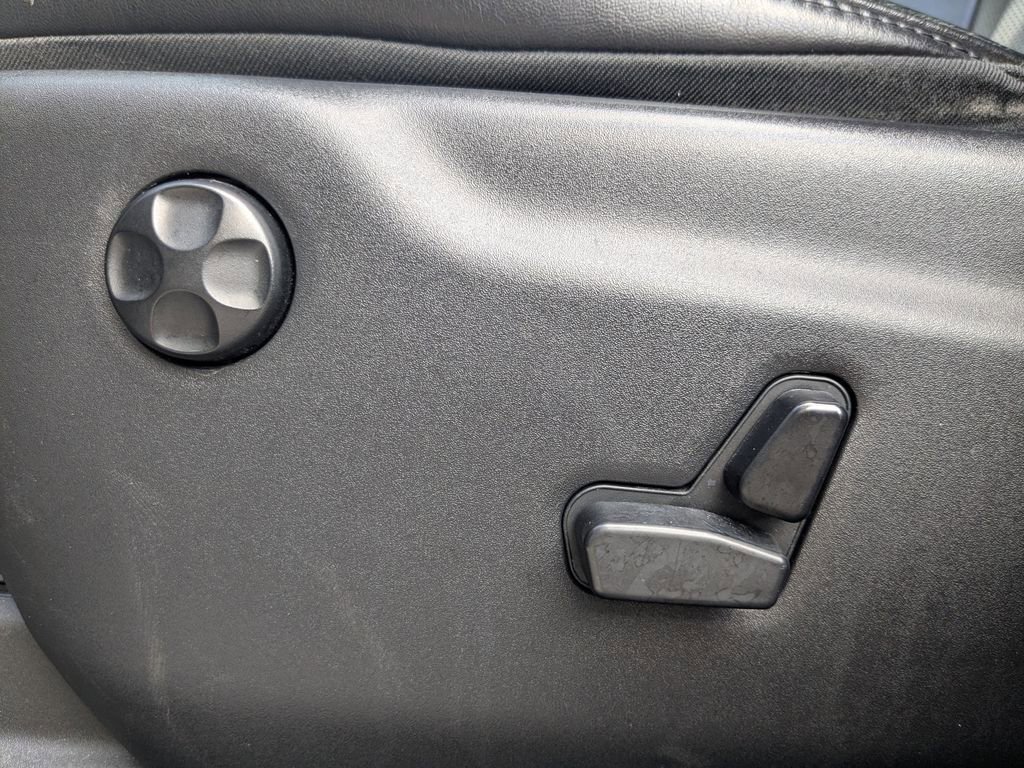 Used 2017 Dodge Durango Citadel w/ Premium Entertainment Group image 27