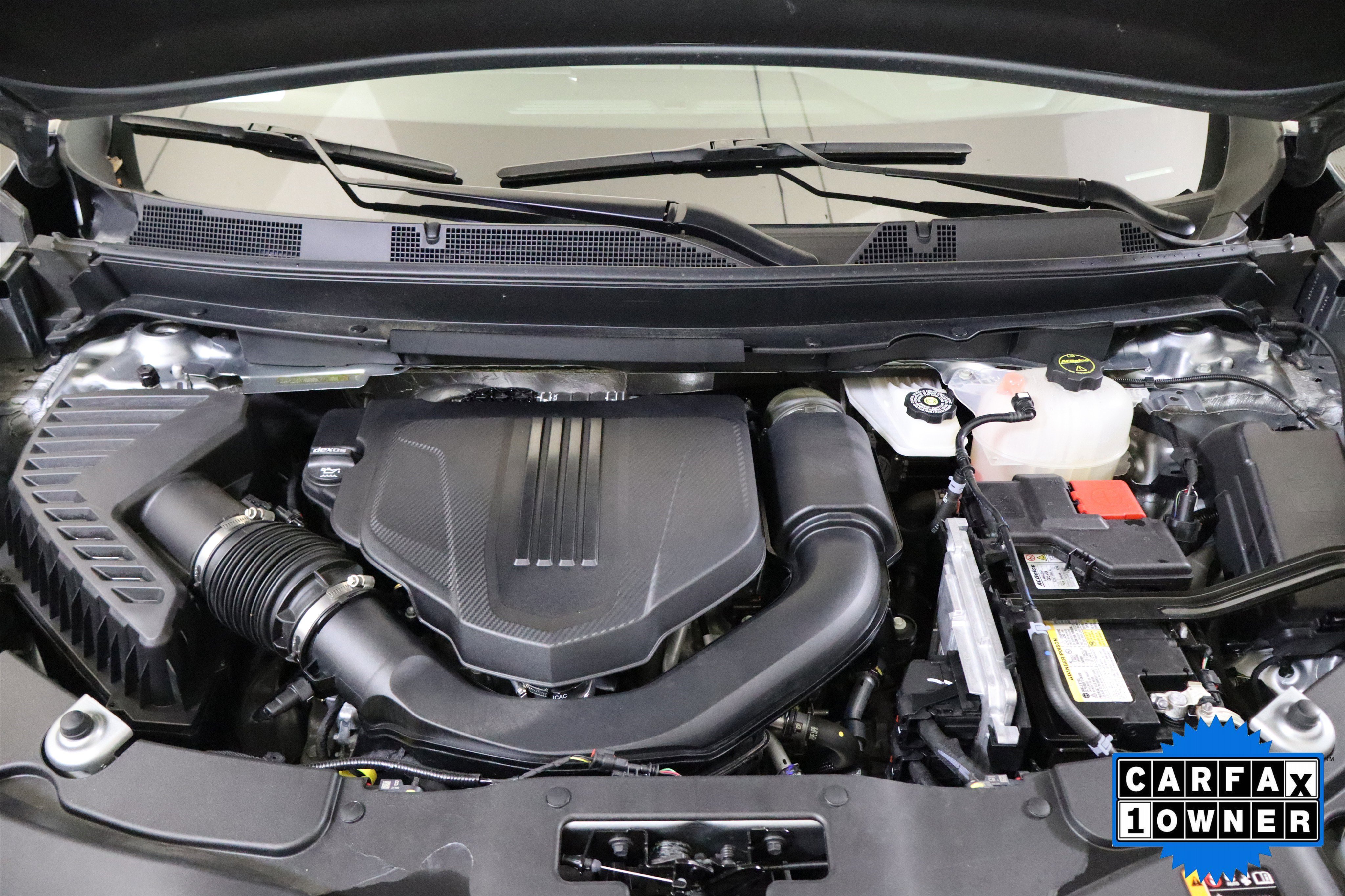 Used 2025 GMC Acadia Elevation image 13