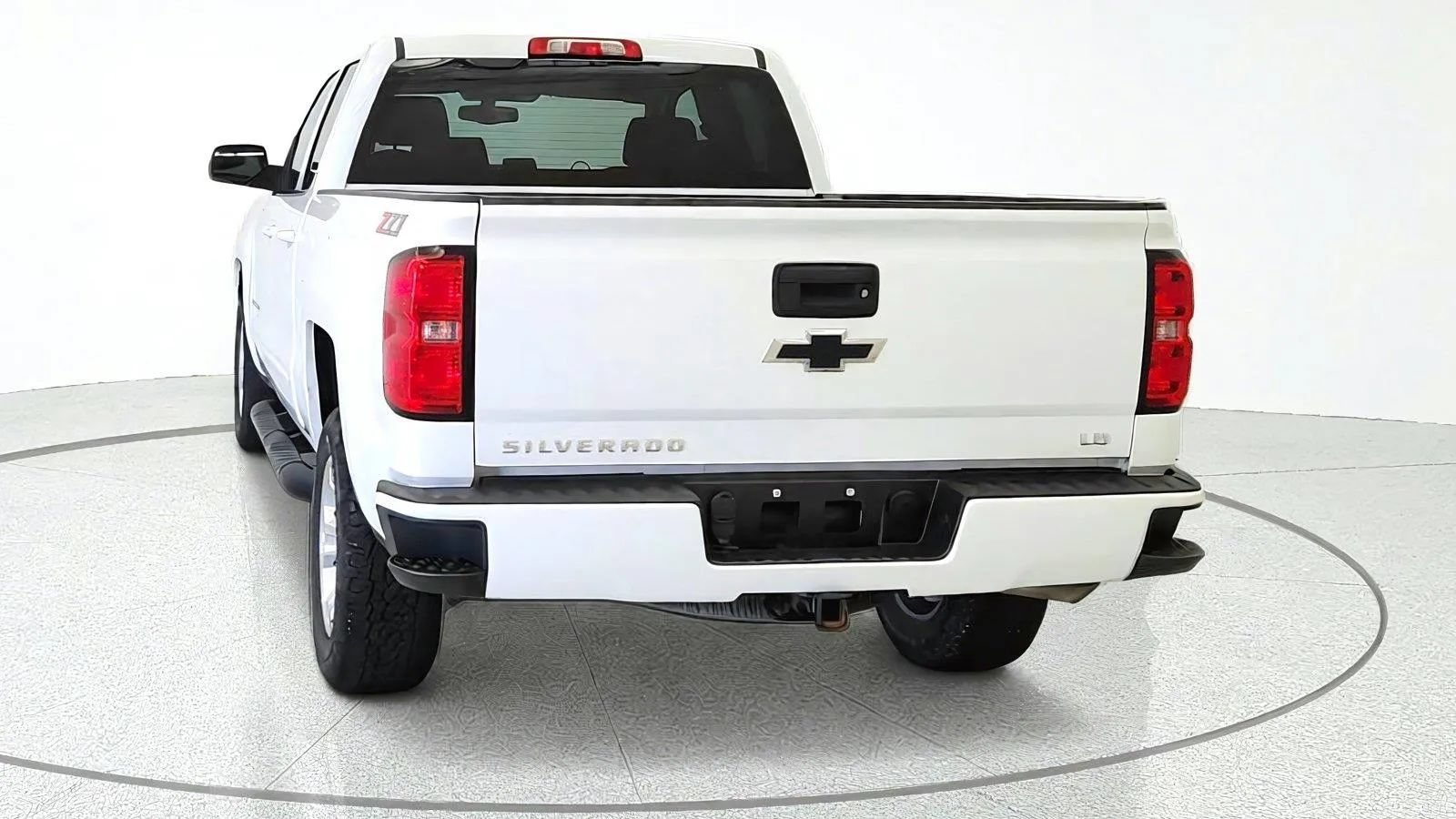 Used 2019 Chevrolet Silverado 1500 LT w/ All Star Edition AWD/4WD image 7