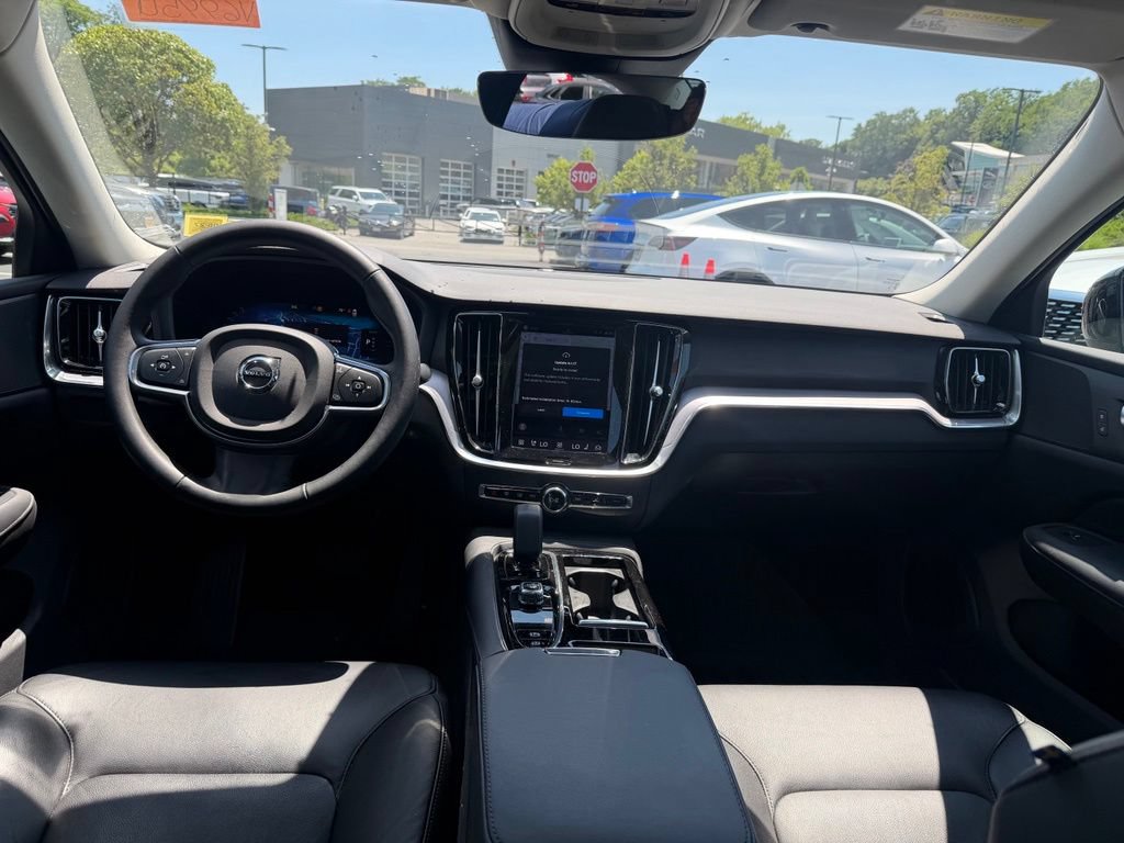 Used 2024 Volvo S60 T8 Core w/ Climate Package AWD/4WD image 5