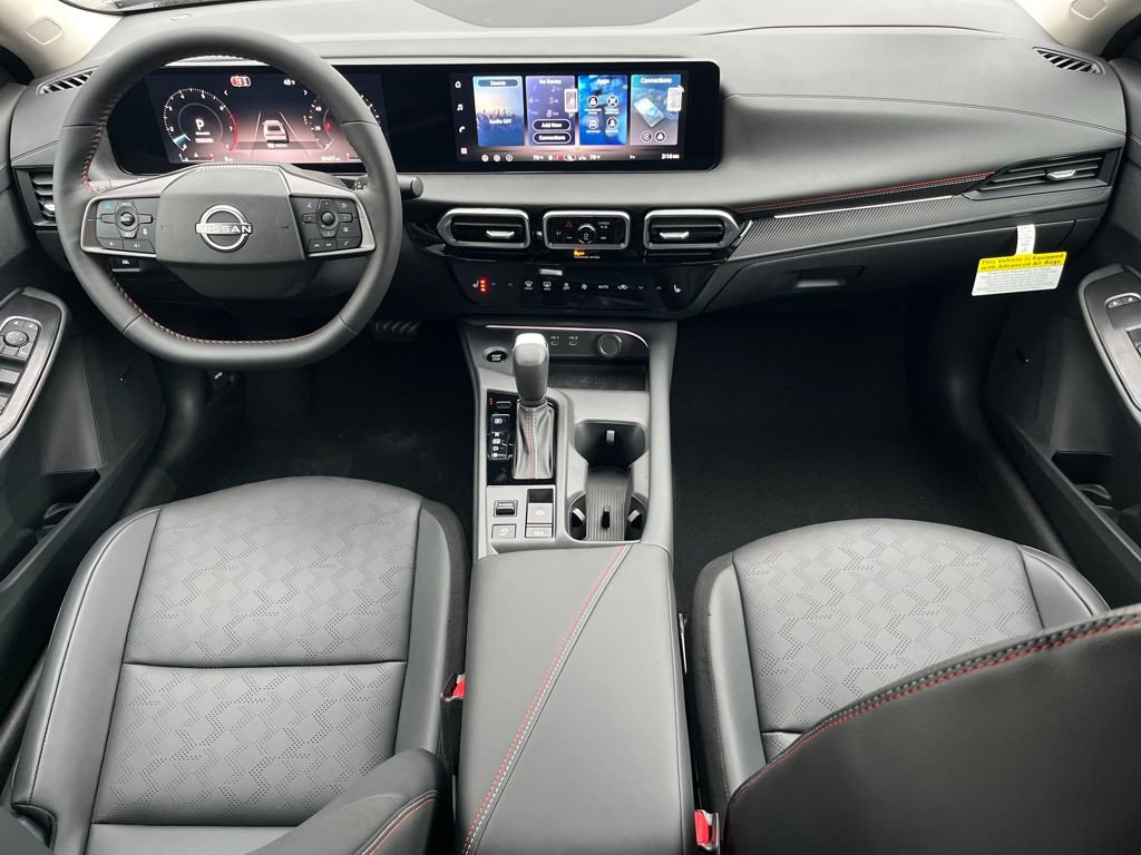 New 2026 Nissan Sentra SR w/ SR Premium Package FWD image 17