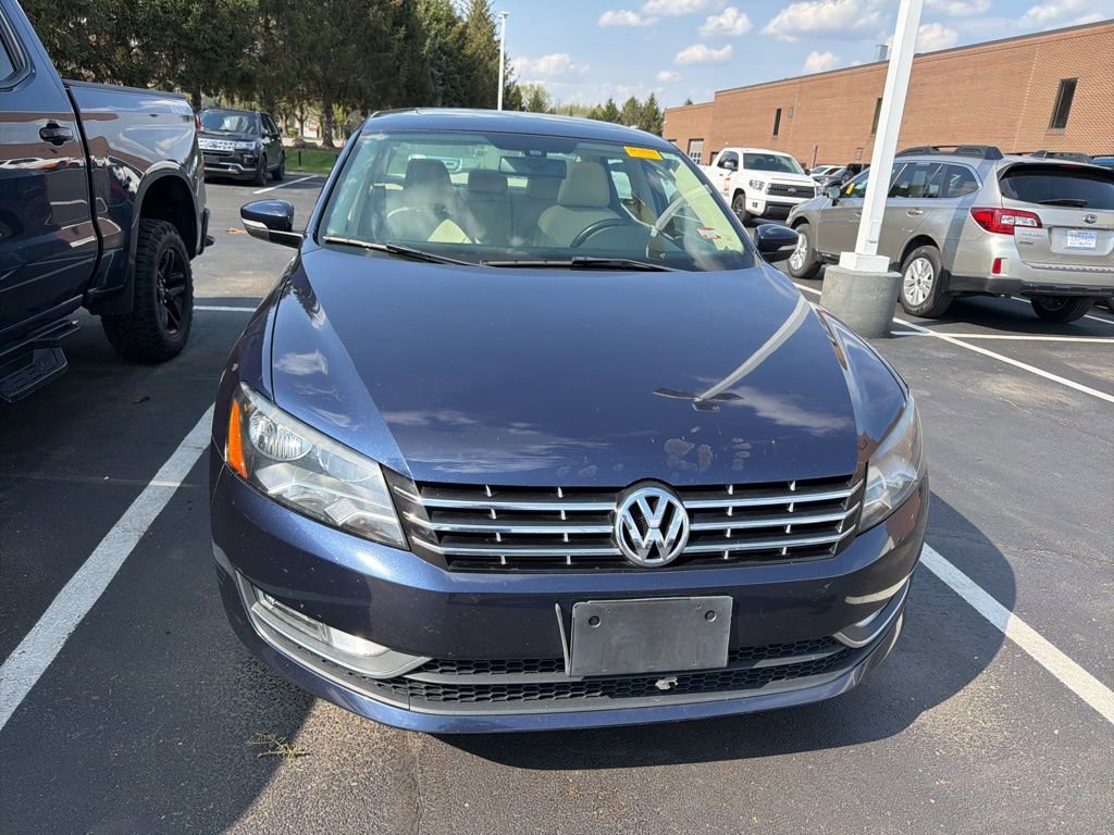Used 2013 Volkswagen Passat TDI SEL Premium image 5