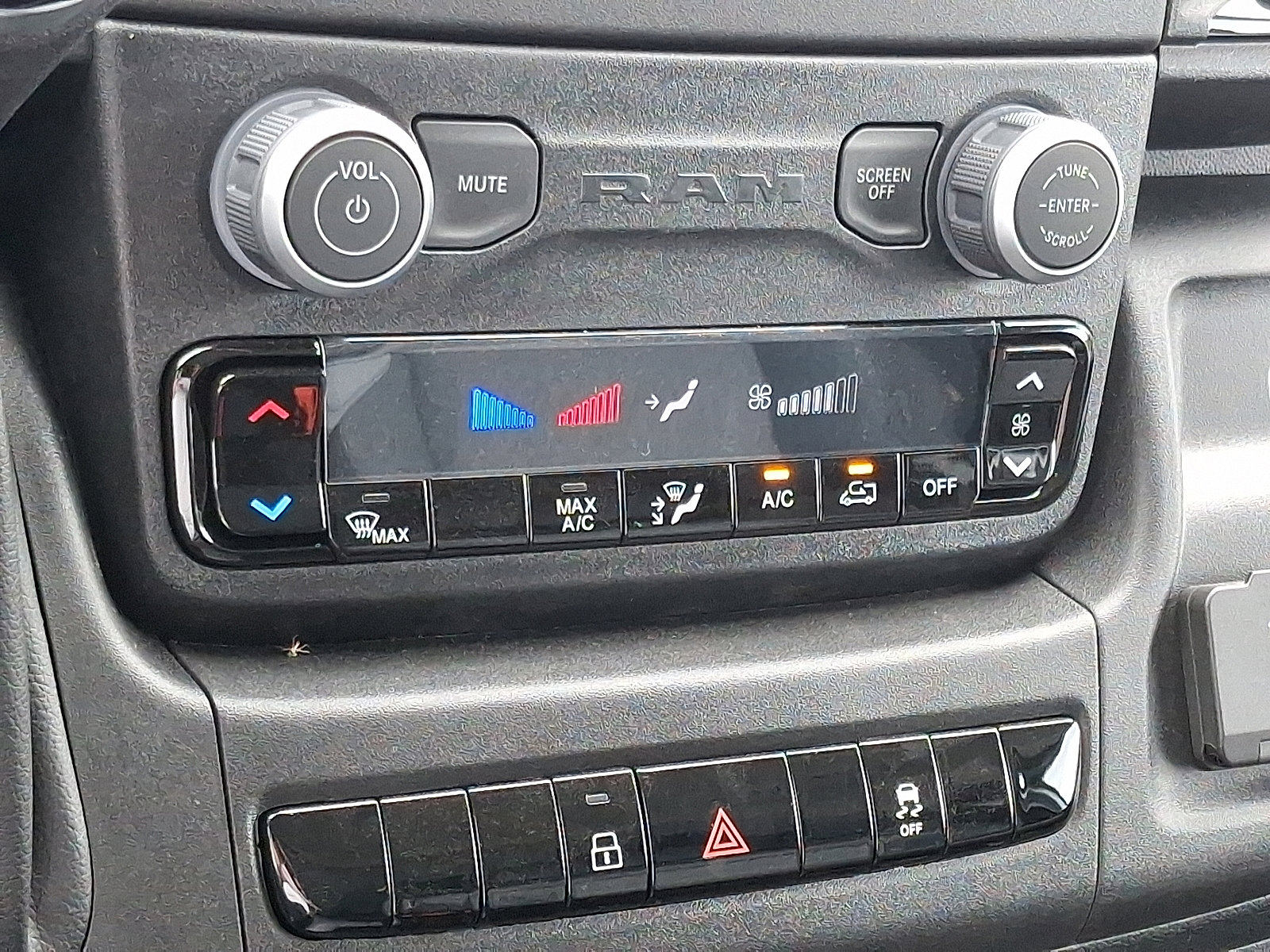 New 2026 RAM ProMaster 1500 w/ Power Group image 12