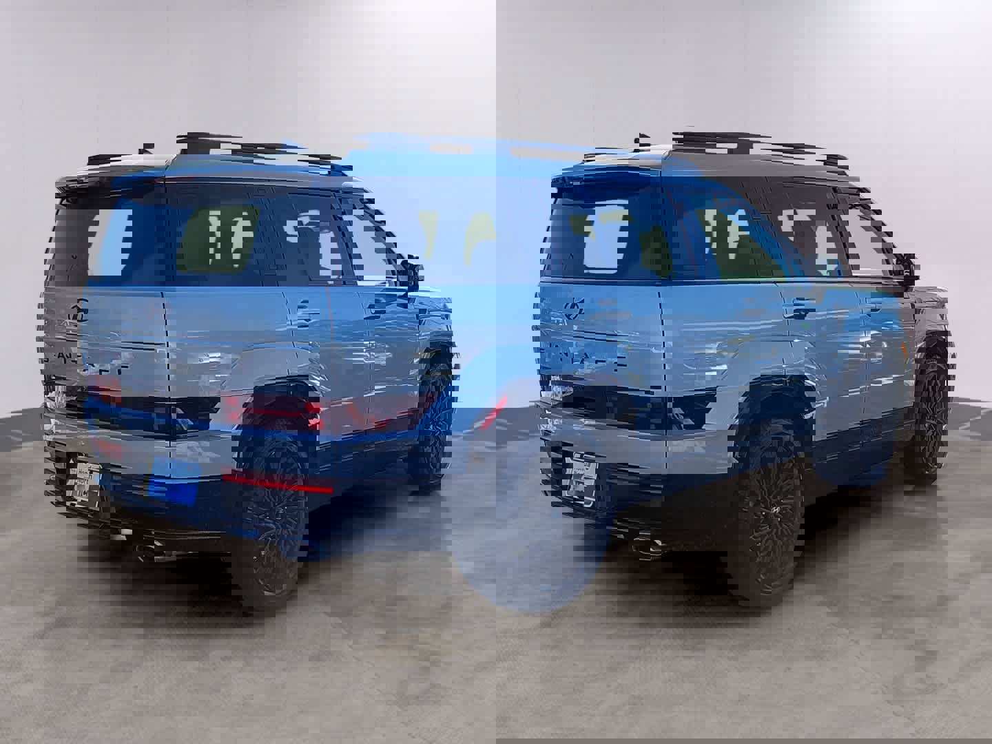 Used 2024 Hyundai Santa Fe Calligraphy image 4