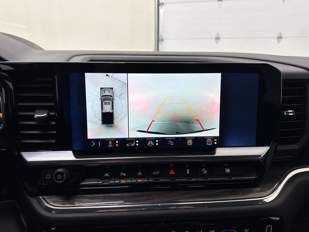 Used 2024 Chevrolet Silverado 1500 LTZ w/ LTZ Premium Package image 18