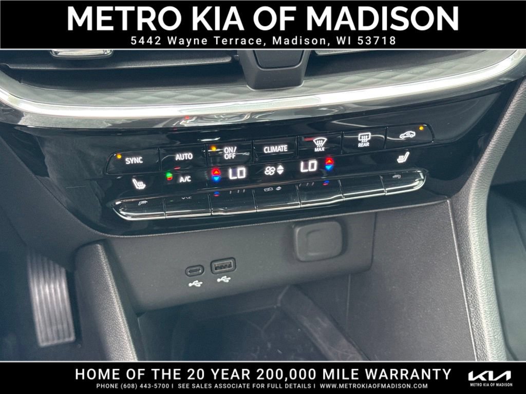 Used 2026 Buick Encore GX Avenir w/ Avenir Convenience Package AWD/4WD image 26