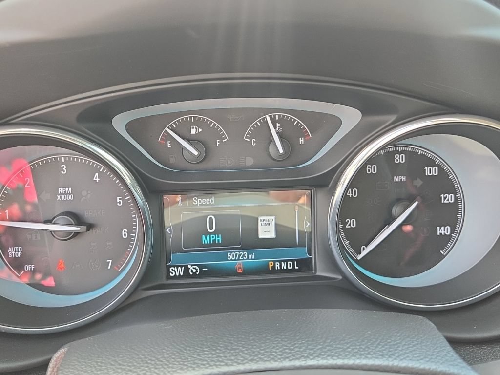 Certified 2017 Buick Envision Essence FWD image 19