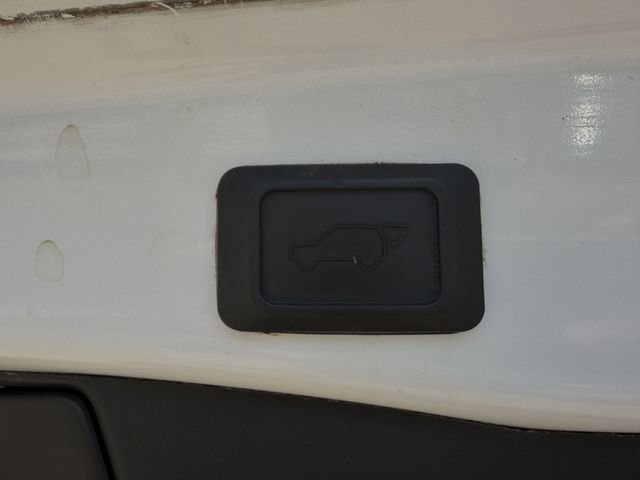 Certified 2022 Toyota RAV4 XLE w/ Convenience Package AWD/4WD image 31