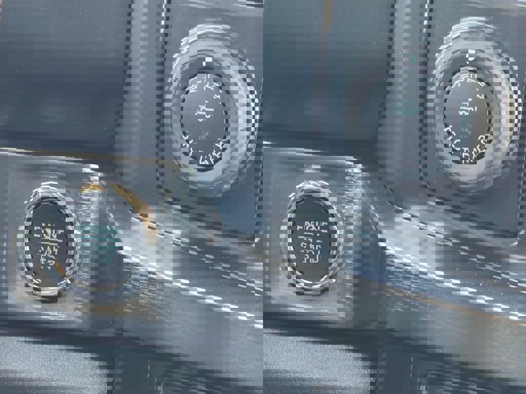 New 2025 Ford F350 Lariat w/ Lariat Ultimate Package image 17