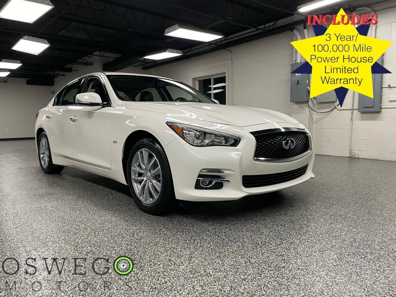 Used 2017 INFINITI Q50 2.0t w/ Moonroof Package image 1