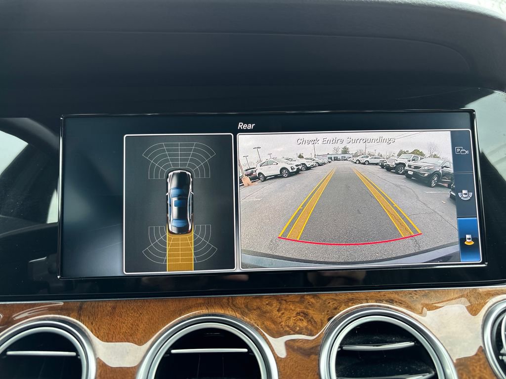 Used 2018 Mercedes-Benz E 300 E 300 image 28