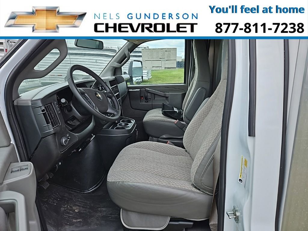 New 2023 Chevrolet Express 3500 w/ Power Convenience Package image 9
