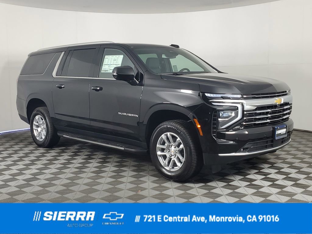 New 2026 Chevrolet Suburban LT w/ Comfort Package