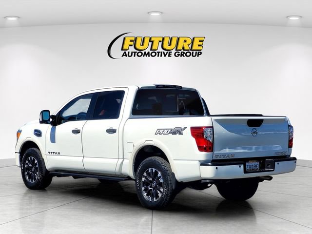 Used 2017 Nissan Titan PRO-4X image 6