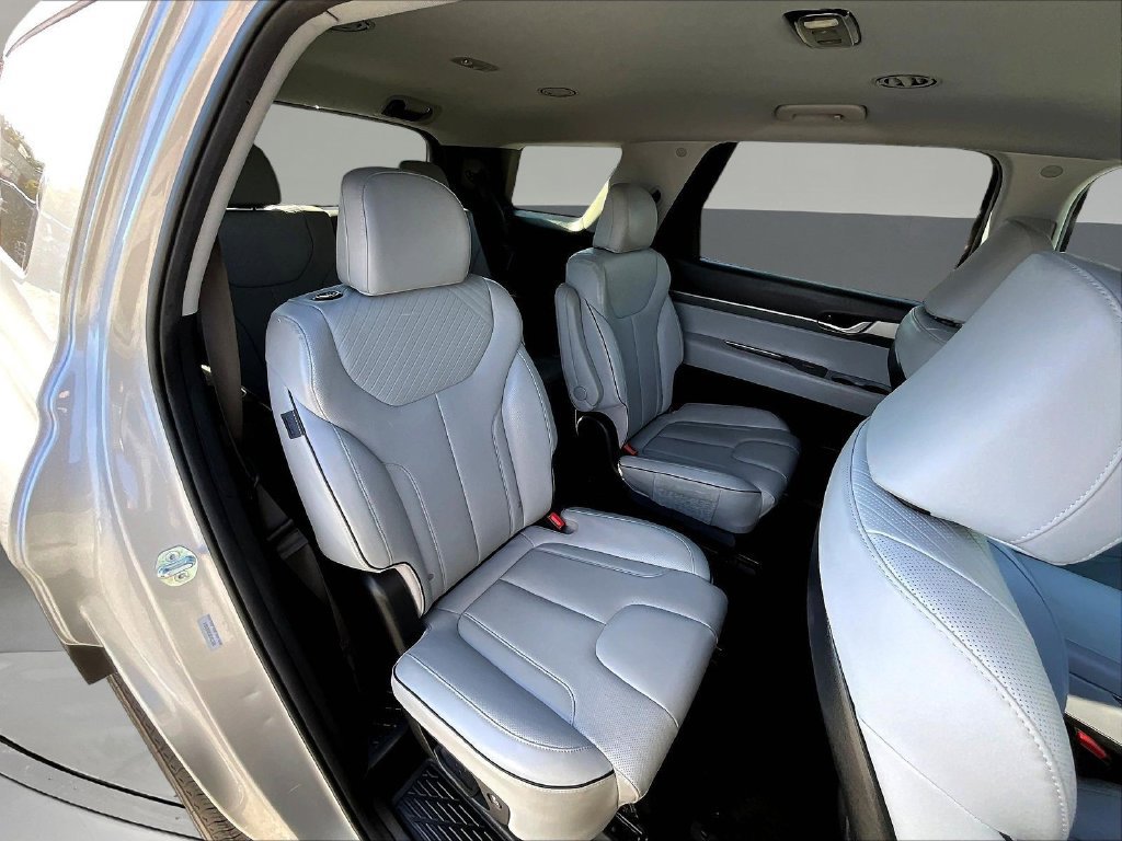 Used 2025 Hyundai Palisade SEL AWD/4WD image 28
