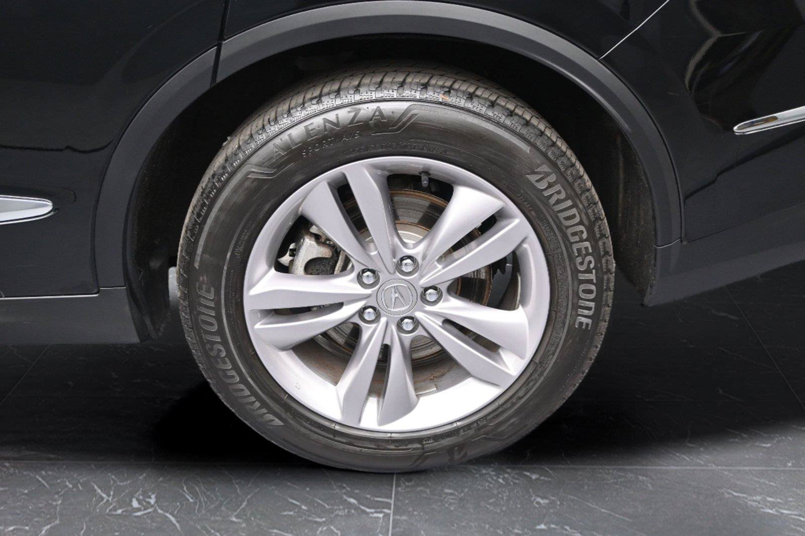 Used 2024 Acura MDX SH-AWD image 10