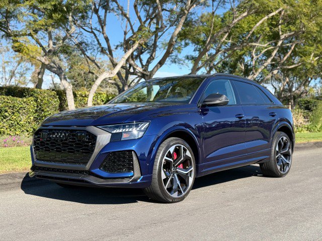 Used 2024 Audi RS Q8