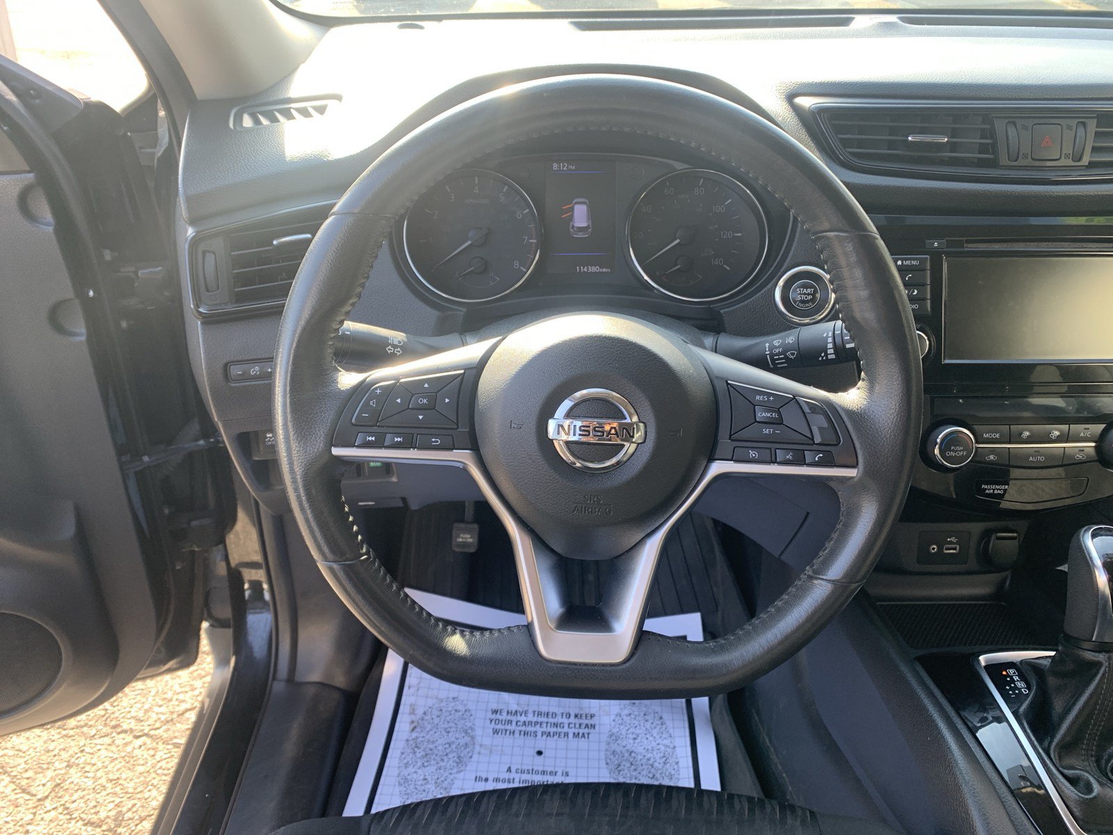 Used 2018 Nissan Rogue SV FWD image 12