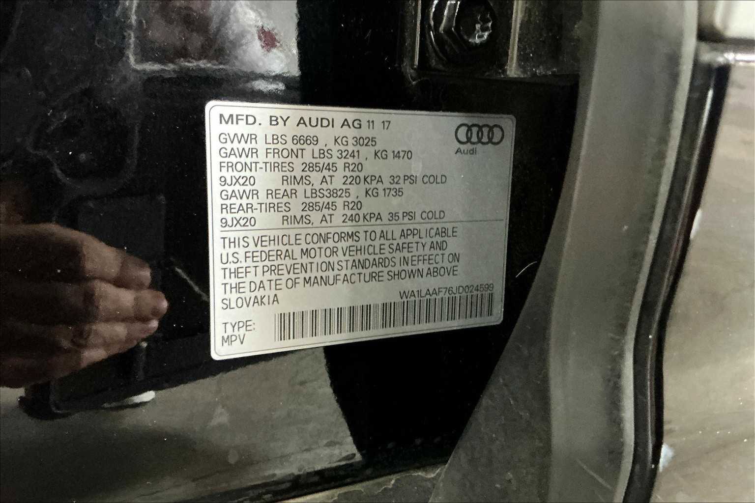 Used 2018 Audi Q7 3.0T Premium Plus w/ Premium Plus Package image 35