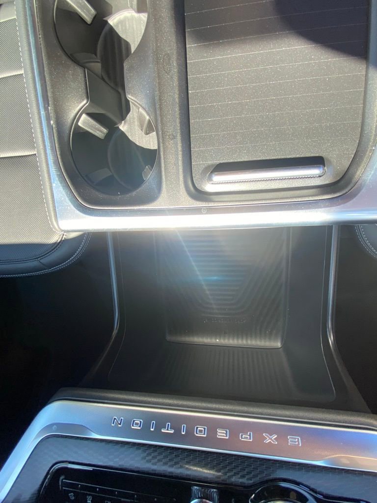 New 2026 Ford Expedition Max Platinum w/ Stealth Appearance Package image 19