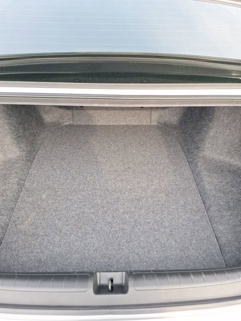 Used 2022 Honda Accord LX image 9