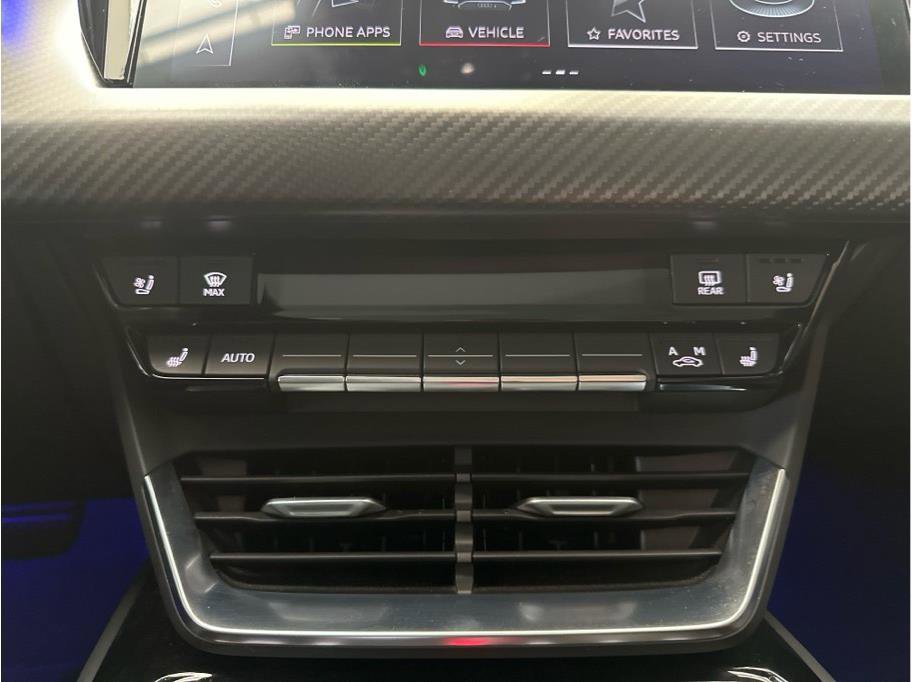 Used 2022 Audi e-tron GT Prestige w/ Prestige Package image 24