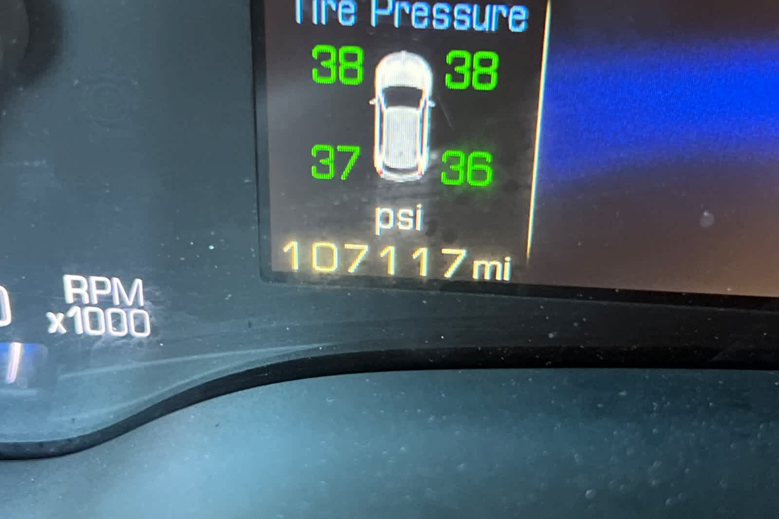 Used 2016 Cadillac SRX Luxury w/ Driver Awareness Package AWD/4WD image 31