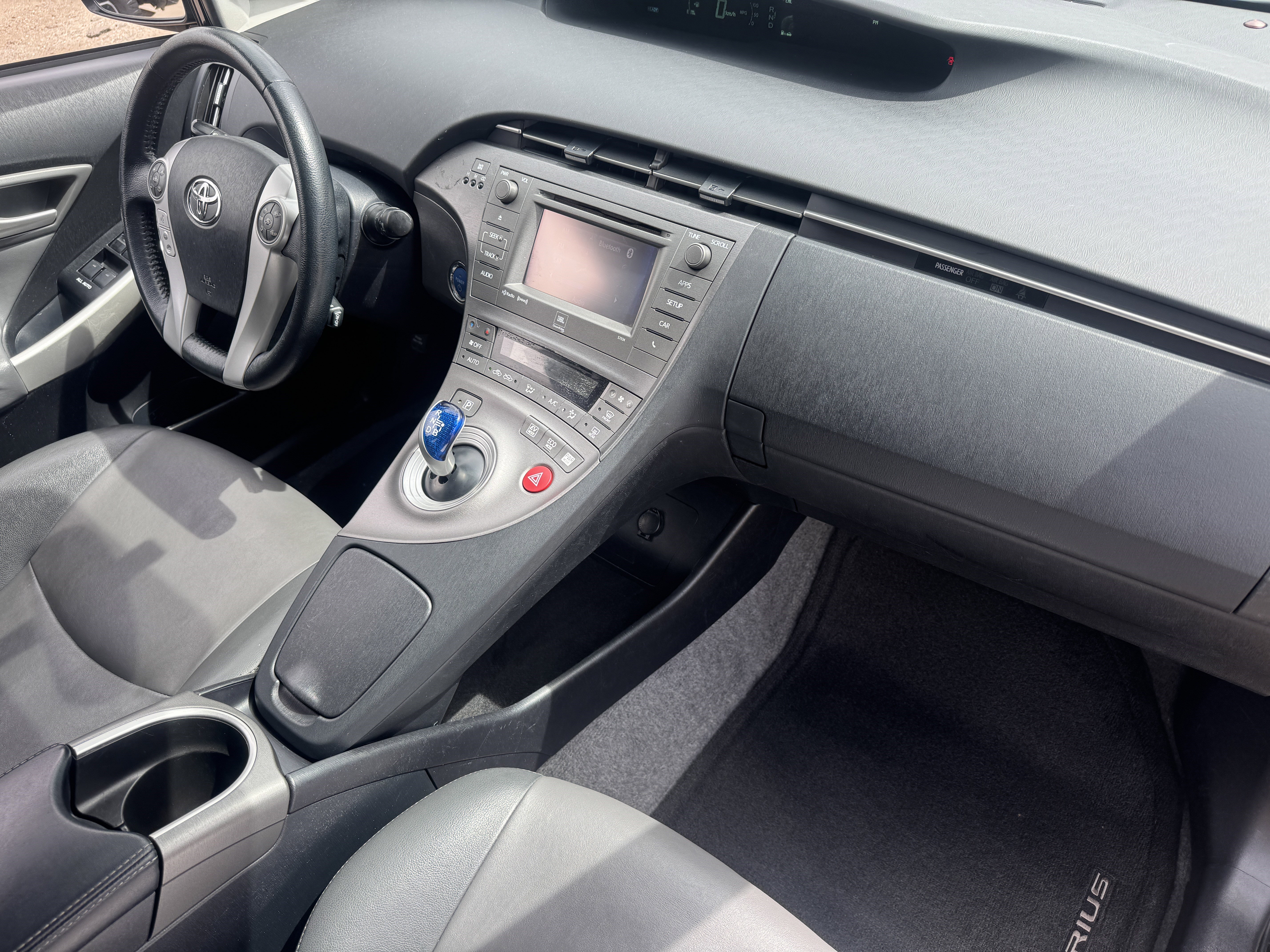 Used 2015 Toyota Prius Four image 19