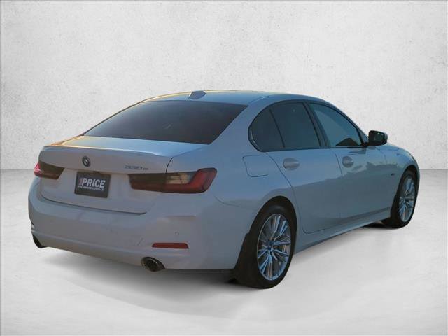 Used 2023 BMW 330e w/ Premium Package image 5