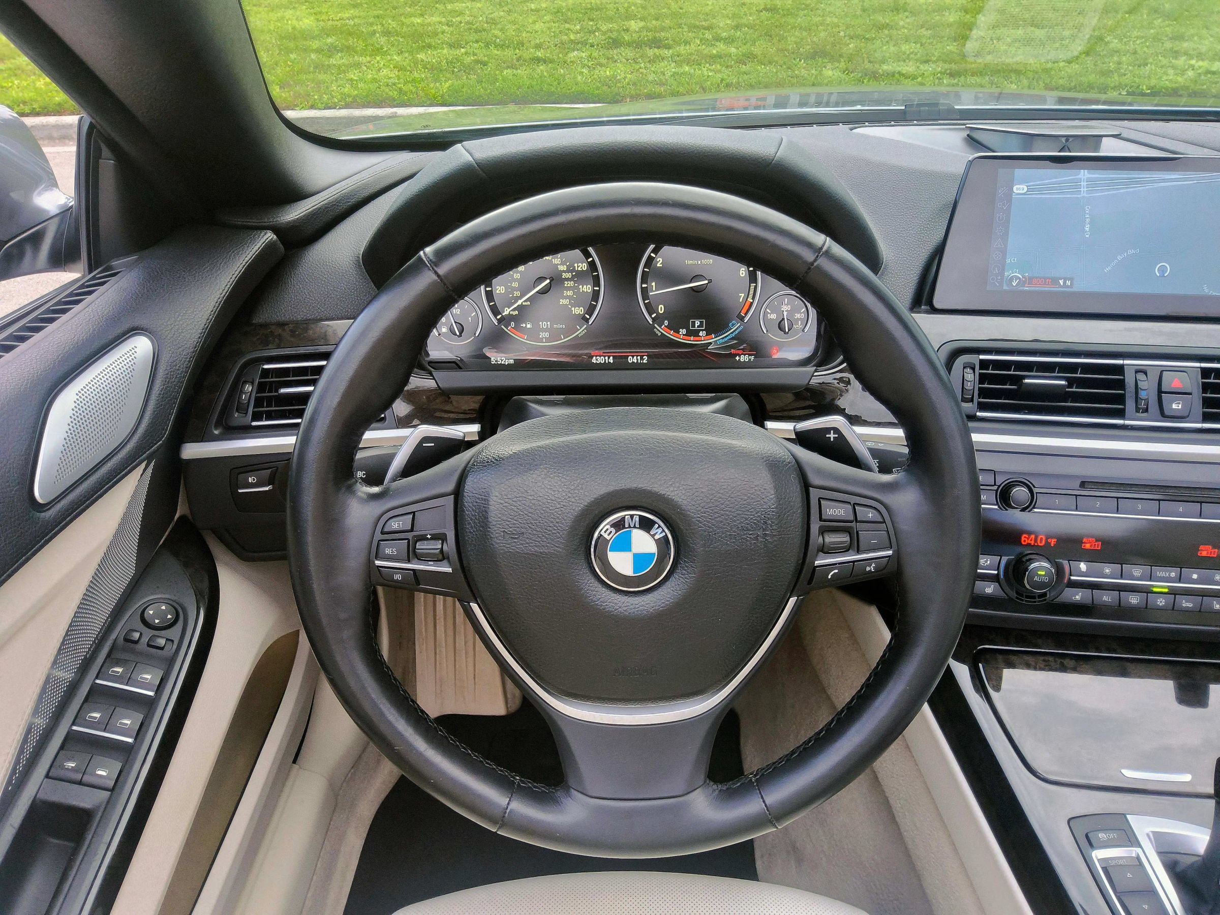 Used 2012 BMW 650i Convertible RWD image 8