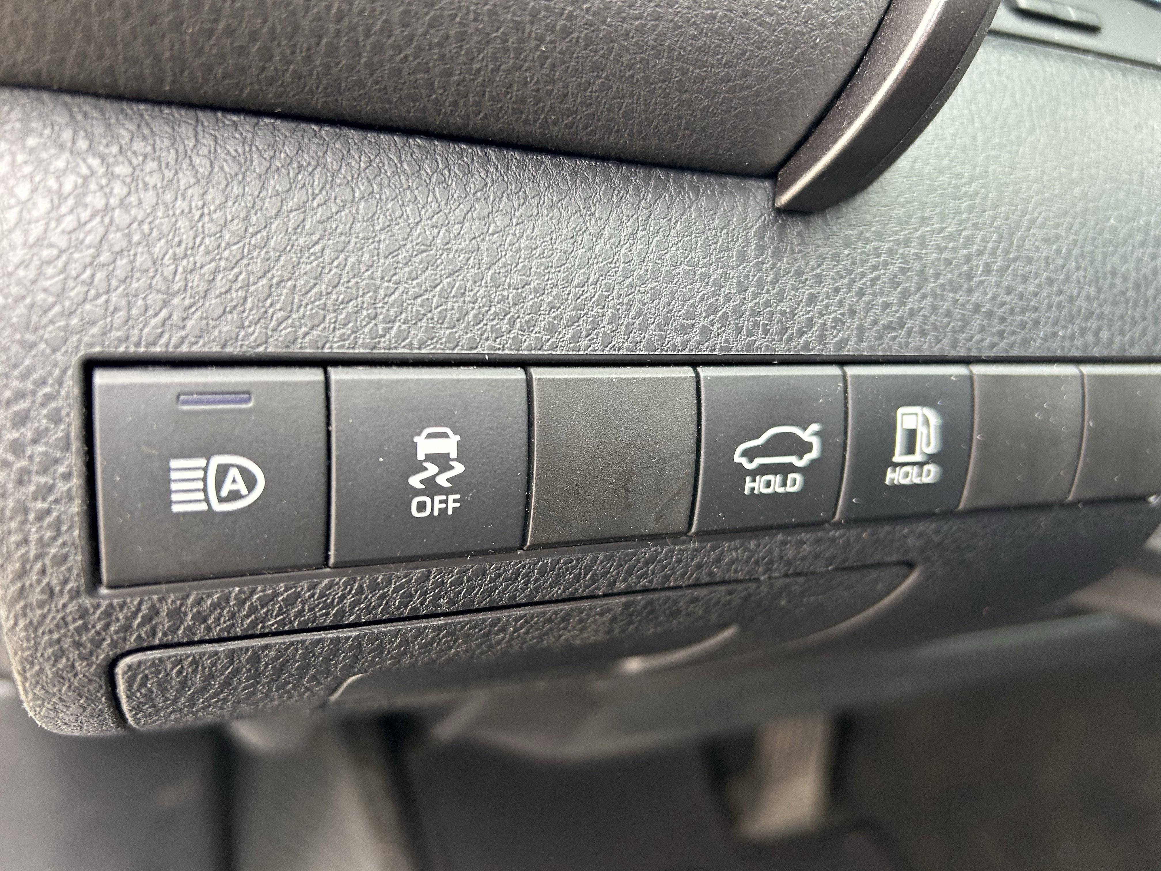 Certified 2022 Toyota Camry XLE FWD image 14