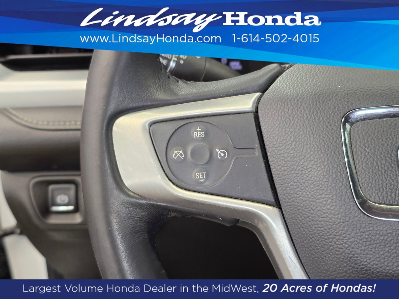 Used 2017 GMC Acadia SLT AWD/4WD image 15