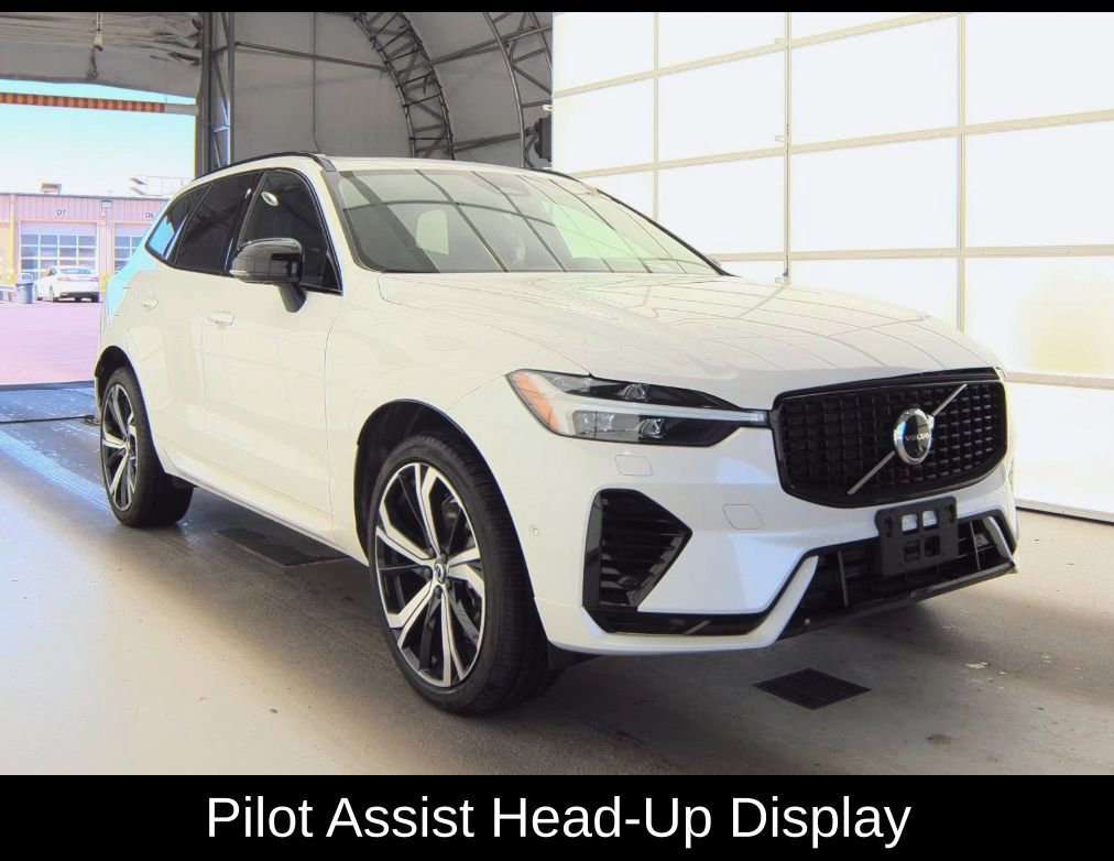 Used 2025 Volvo XC60 T8 Ultra w/ Protection Package Premier AWD/4WD image 1