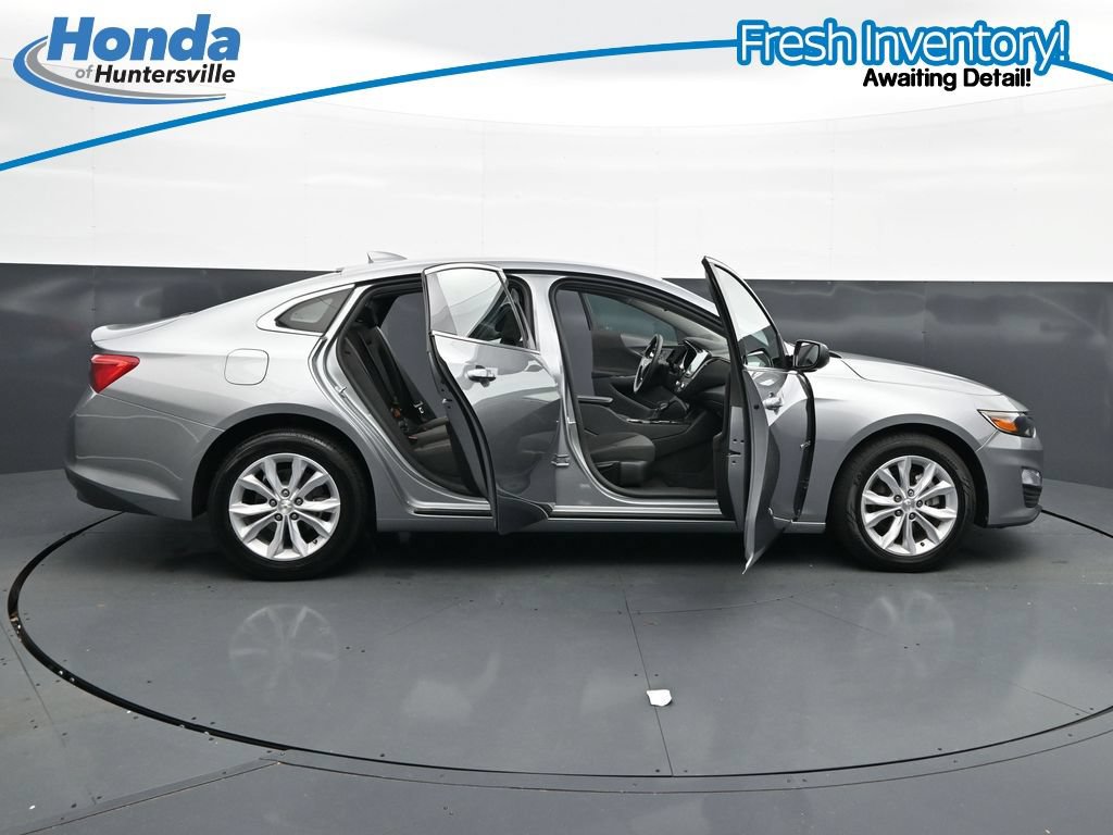Used 2025 Chevrolet Malibu LT FWD image 41