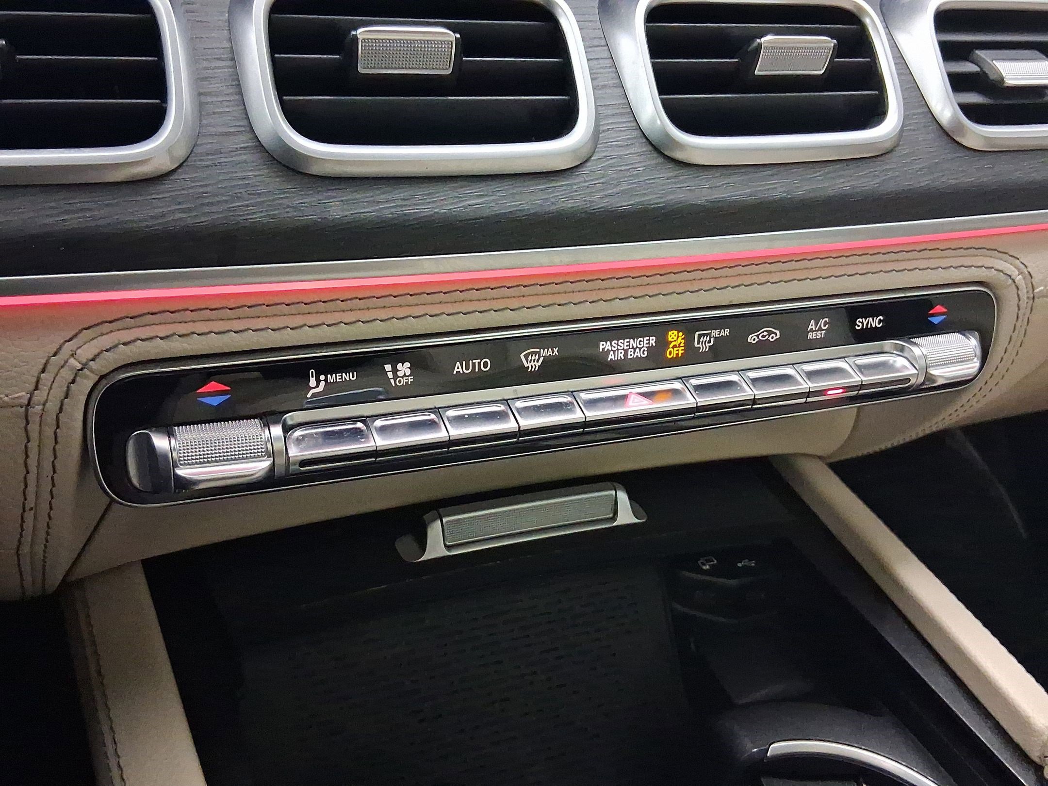 Used 2023 Mercedes-Benz GLS 450 4MATIC image 30