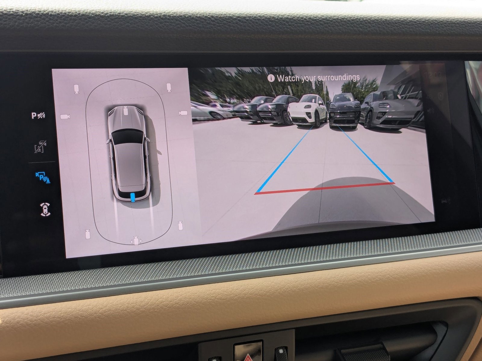 New 2026 Porsche Cayenne image 19