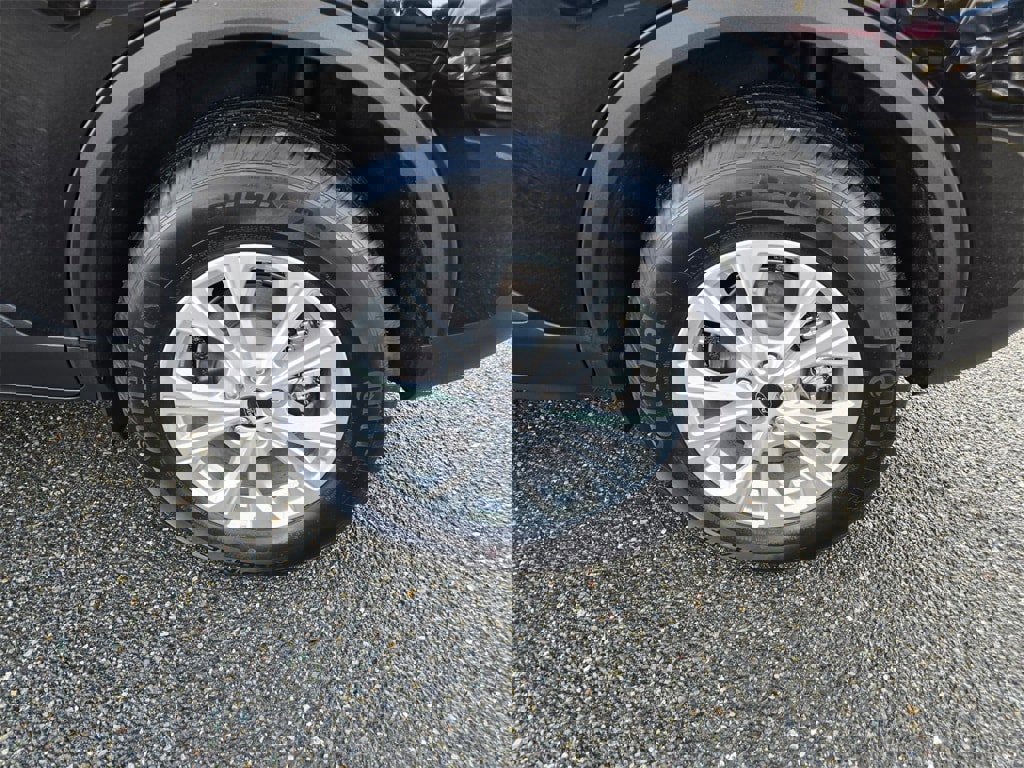 Used 2025 Ford Escape Active image 9