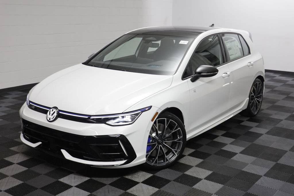 New 2026 Volkswagen Golf AWD/4WD image 2