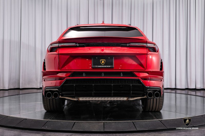 Used 2024 Lamborghini Urus S image 15