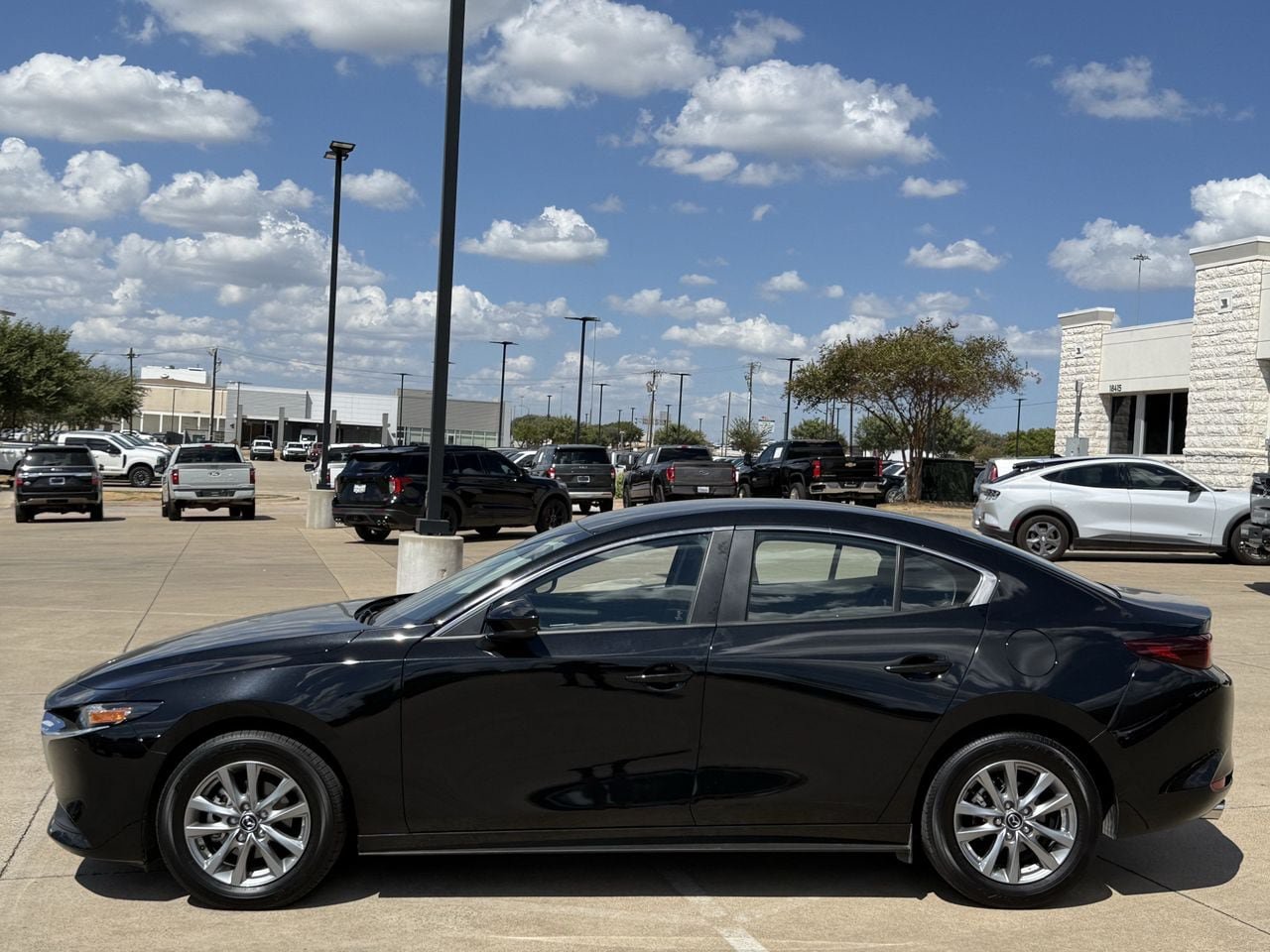 Used 2026 MAZDA MAZDA3 s FWD image 5