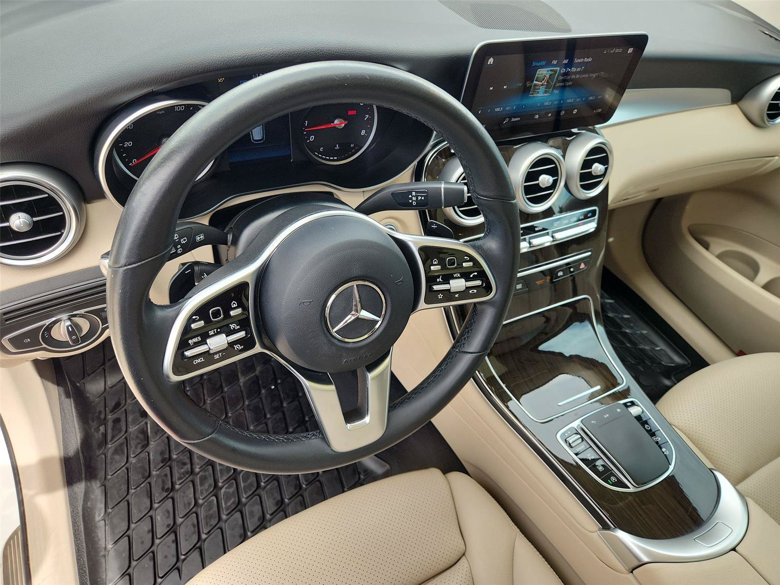 Used 2021 Mercedes-Benz GLC 300 image 10