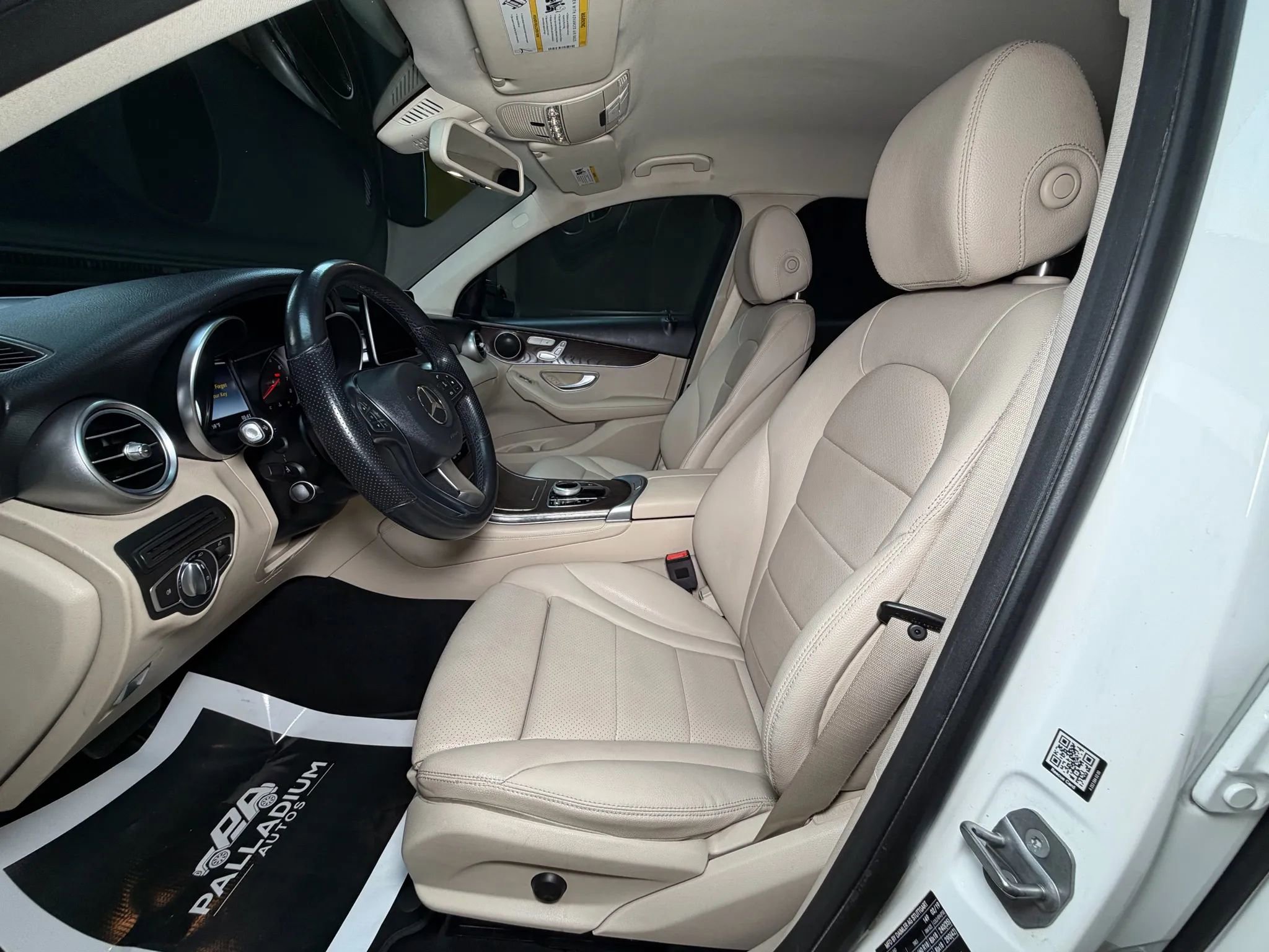 Used 2019 Mercedes-Benz GLC 300 image 51