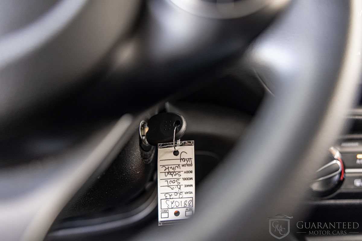 Used 2023 Kia Soul LX w/ Option Group 015 FWD image 25