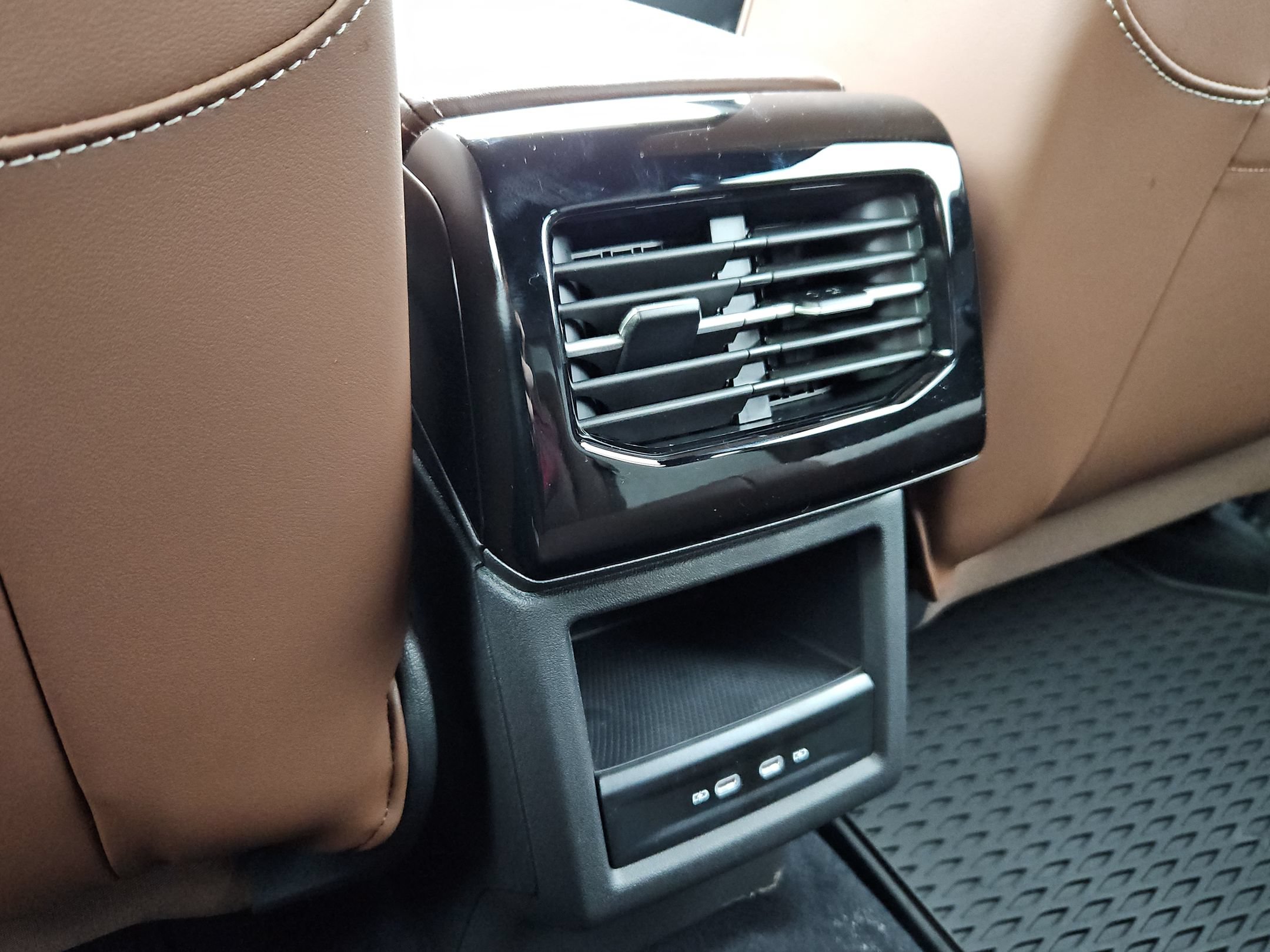 New 2026 Volkswagen ID.4 Pro AWD/4WD image 23
