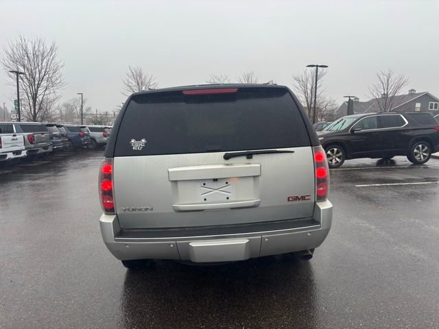 Used 2013 GMC Yukon Denali image 7