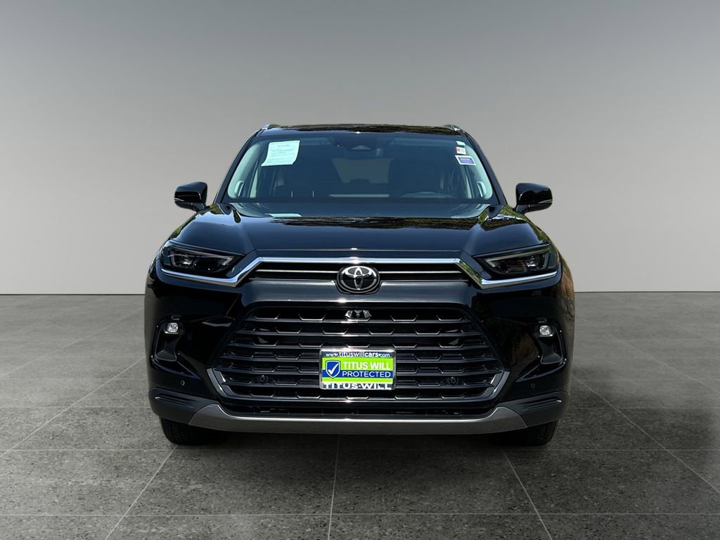 Used 2024 Toyota Grand Highlander Platinum image 2
