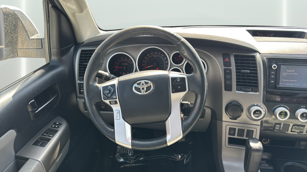 Used 2015 Toyota Sequoia SR5 RWD image 16