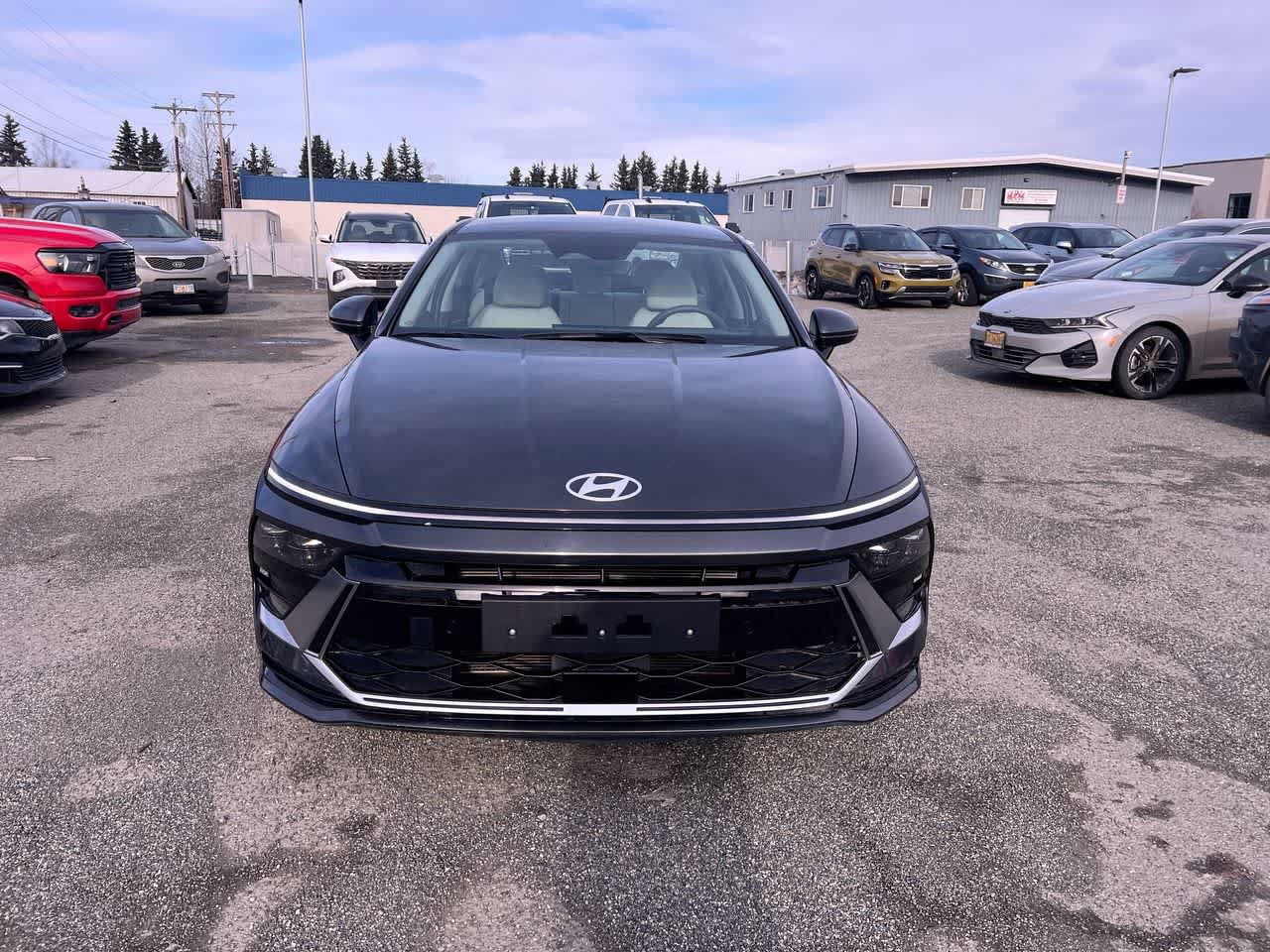 Used 2025 Hyundai Sonata SEL FWD image 29