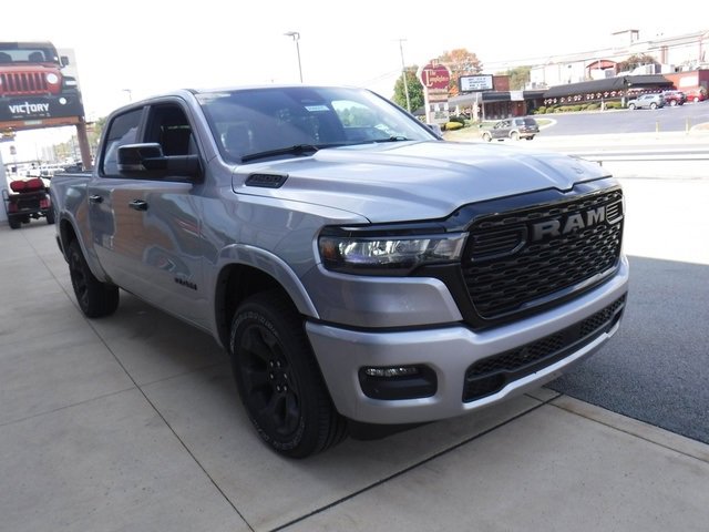 New 2026 RAM 1500 4x4 Crew Cab image 5